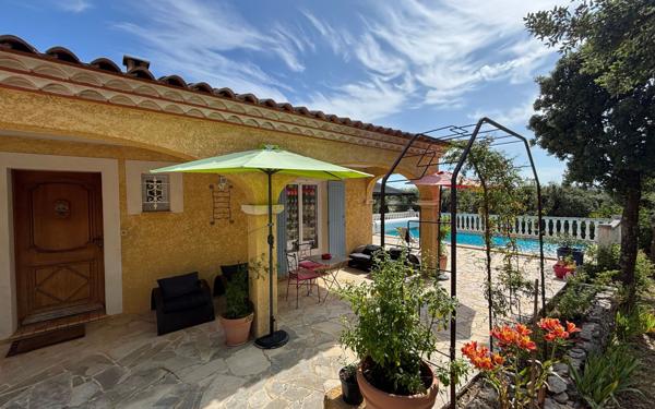 Maison à vendre    5 pièces •  Poulx