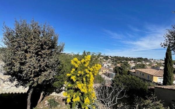 Maison à vendre    5 pièces •  Poulx