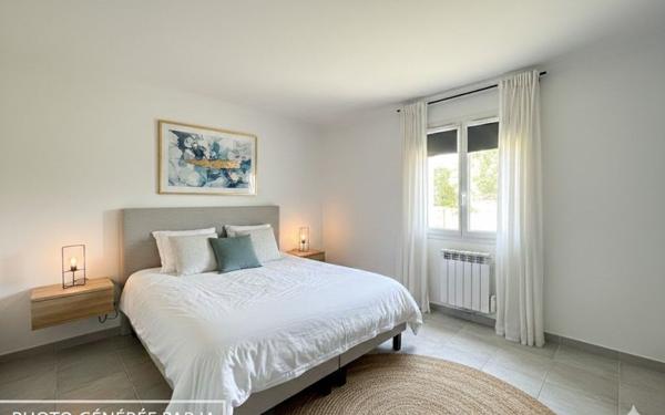 Maison à vendre    5 pièces •  Poulx