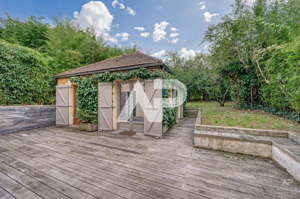 Maison Rueil Malmaison 6 pièce(s) 148 m2 €1 100 000 ** - Référence 19460