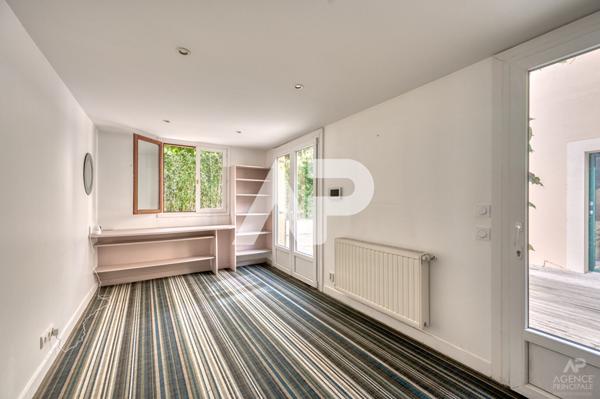 Maison Rueil Malmaison 6 pièce(s) 148 m2 €1 100 000 ** - Référence 19460