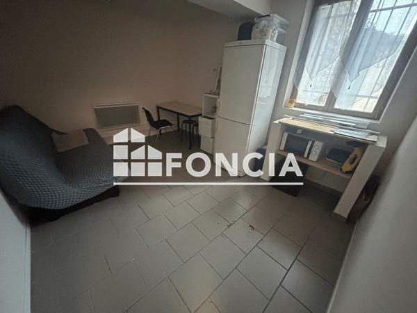 Location Local commercial 4 pièces 85.4 m² - 138 RUE DE LA REPUBLIQUE Peage De Roussillon 38550