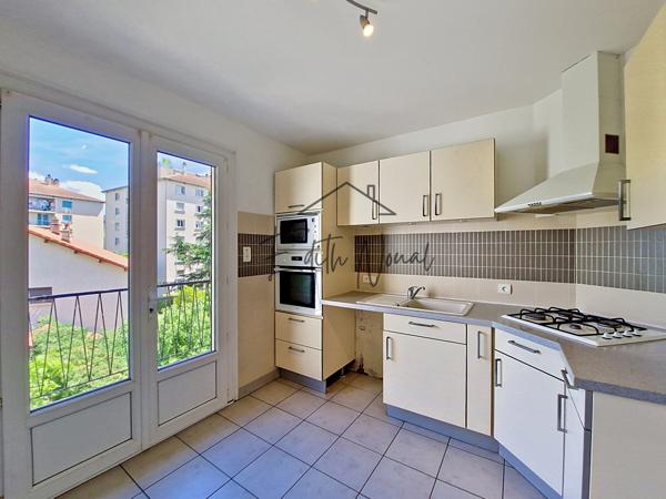 Votre future maison familiale où poser vos valises!