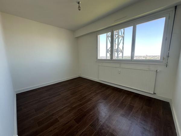 ANGERS-ARBORETUM-Type 4- DERNIER ETAGE-ASCENSEUR