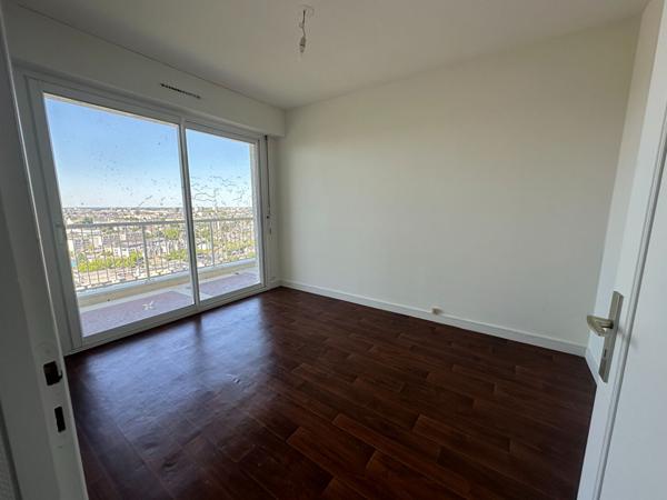 ANGERS-ARBORETUM-Type 4- DERNIER ETAGE-ASCENSEUR