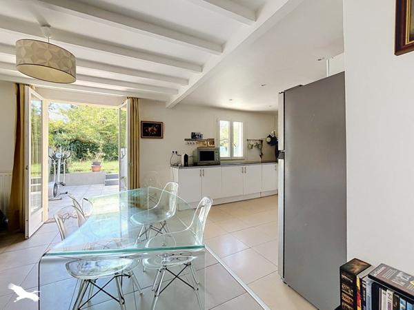 Maison 365 000 € Ecquevilly 6 p 120 m² DPE C