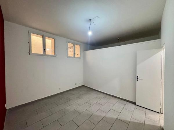 Appartement à vendre 2/3 pièces MARSEILLE 2EME ARRONDISSEMENT, Quartier Le Panier/Cathédrale de la Major/Vieux Port