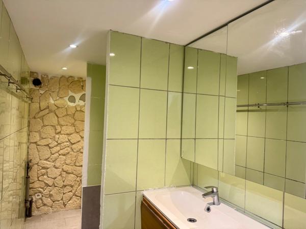 Appartement à vendre 2/3 pièces MARSEILLE 2EME ARRONDISSEMENT, Quartier Le Panier/Cathédrale de la Major/Vieux Port