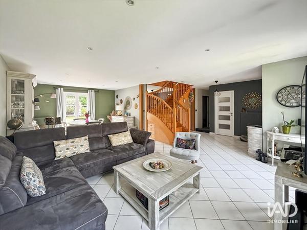 Maison à vendre 8 pièces 141 m² Vaux-le-Pénil
