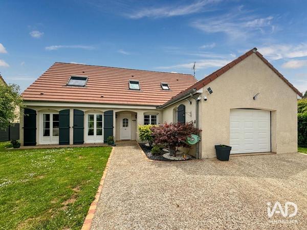 Maison à vendre 8 pièces 141 m² Vaux-le-Pénil
