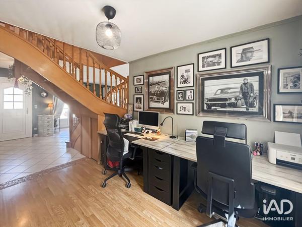 Maison à vendre 8 pièces 141 m² Vaux-le-Pénil
