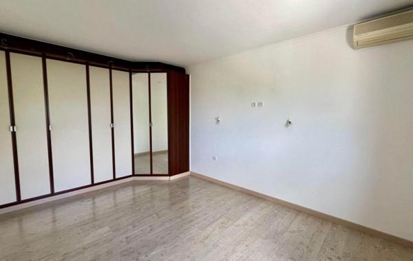 Vente Maison R+1 piscine Boujan-sur-libron   