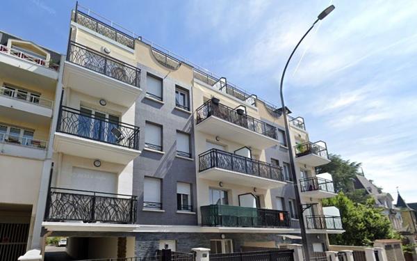 Stationnement à vendre    Neuilly-Plaisance