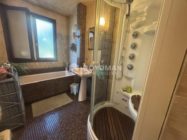 Maison 7 pièces sur grande parcelle de 5233 m²