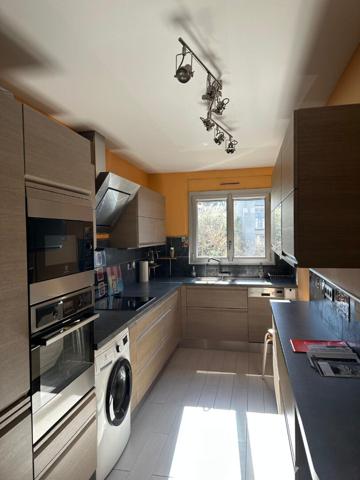 APPARTEMENT 3 PIÈCES MEUBLÉ EN CENTRE VILLE