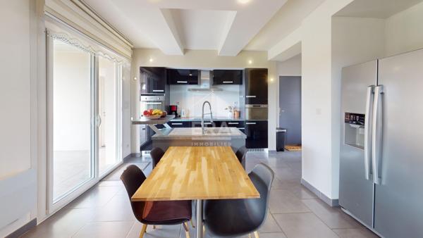 Villa Bourges 6 pièce(s) 150 m2