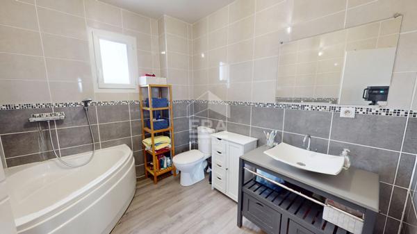 Villa Bourges 6 pièce(s) 150 m2