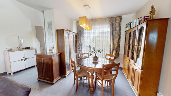 Villa Bourges 6 pièce(s) 150 m2