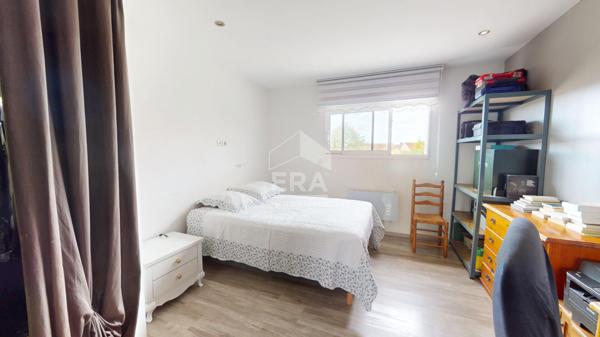 Villa Bourges 6 pièce(s) 150 m2