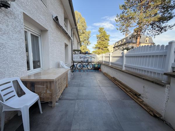 APPARTEMENT DUPLEX 130 m² – 3 CHAMBRES – TERRASSE – PARKING - 2 MIN DU CENTRE VILLE