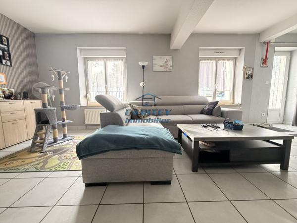 APPARTEMENT DUPLEX 130 m² – 3 CHAMBRES – TERRASSE – PARKING - 2 MIN DU CENTRE VILLE