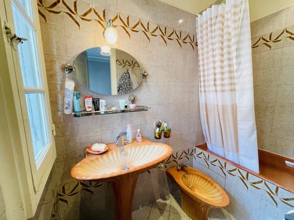 Appartement 7 pièces - 222 m² Bien prestige