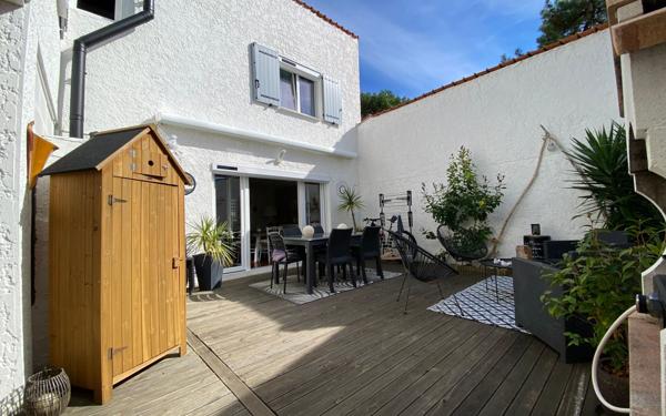 Maison à vendre    5 pièces •  Les Mathes