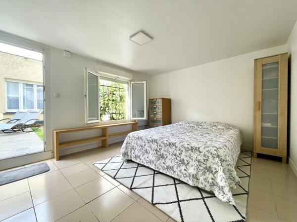 Vente / Ensemble de 2 maisons à Drancy (93700)