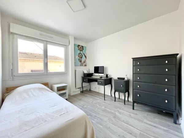 Vente / Ensemble de 2 maisons à Drancy (93700)