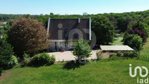 Maison d’architecte 10 pièces de 375 m² à Villers-Cotterêts (02600)