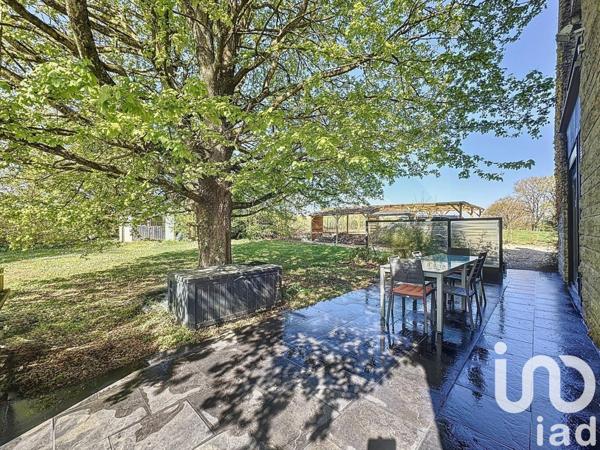 Maison d’architecte 10 pièces de 375 m² à Villers-Cotterêts (02600)