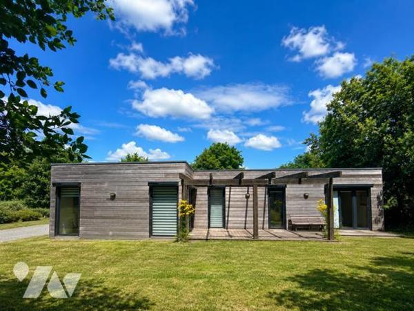 LA TRINITÉ PLOUZANÉ - CONTEMPORAINE DE 2013 - PLAIN PIED - 150M² - TERRAIN 1000M²
