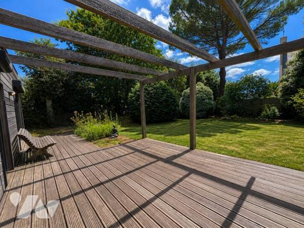LA TRINITÉ PLOUZANÉ - CONTEMPORAINE DE 2013 - PLAIN PIED - 150M² - TERRAIN 1000M²