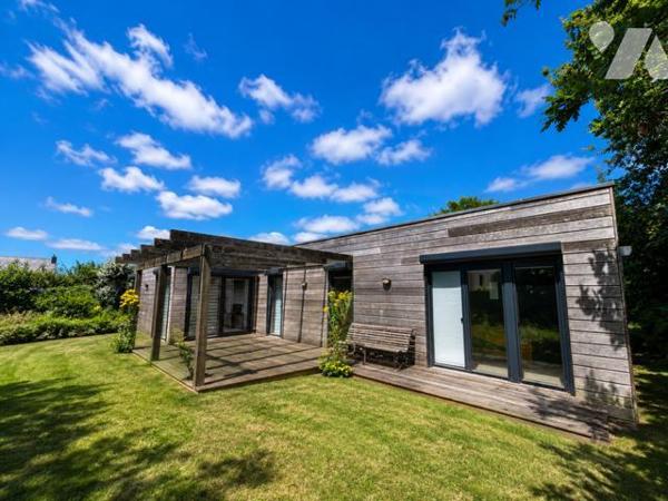 LA TRINITÉ PLOUZANÉ - CONTEMPORAINE DE 2013 - PLAIN PIED - 150M² - TERRAIN 1000M²