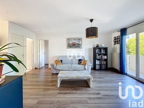 Appartement à vendre 4 pièces 75 m² Saint-Fargeau-Ponthierry