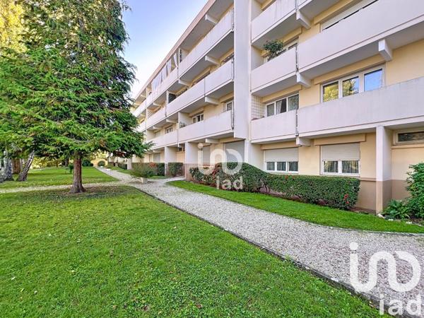 Appartement à vendre 4 pièces 75 m² Saint-Fargeau-Ponthierry