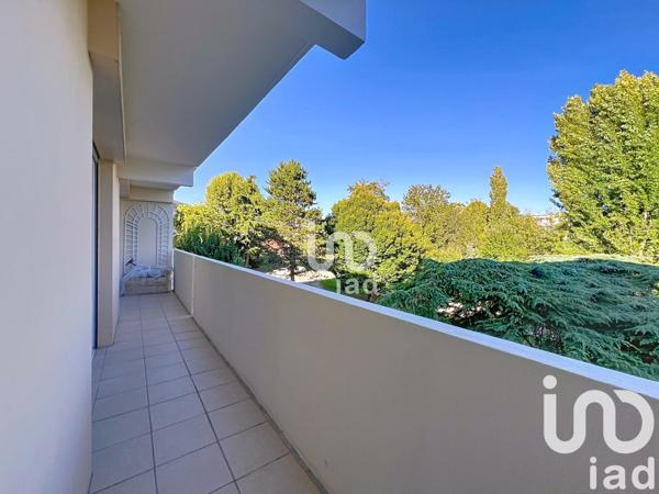 Appartement à vendre 4 pièces 75 m² Saint-Fargeau-Ponthierry