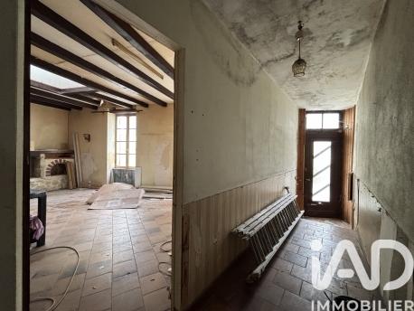 Immeuble à vendre 187 m² Semussac