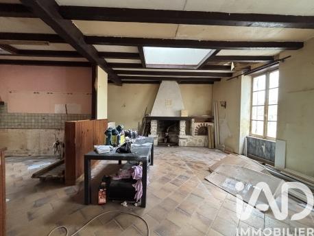 Immeuble à vendre 187 m² Semussac