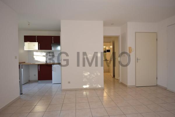 Location / Appartement T2