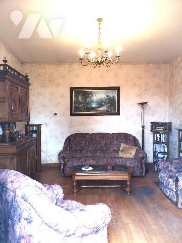 Savonnières en Perthois, maison de village avec ses dépendances