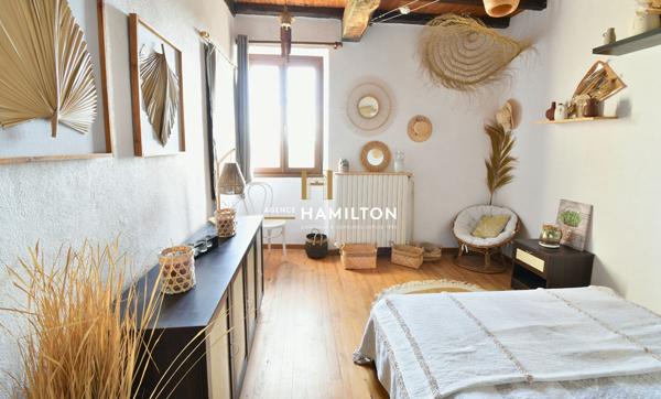 PROPRIETE DE CAMPAGNE AVEC PIGEONNIER RENOVE, PISCINE + POOLHOUSE ET DEPENDANCES Gaillac