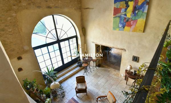 PROPRIETE DE CAMPAGNE AVEC PIGEONNIER RENOVE, PISCINE + POOLHOUSE ET DEPENDANCES Gaillac