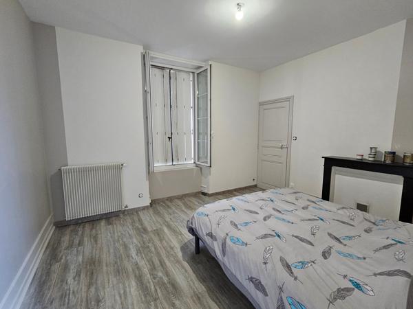 Maison à Thouars, 79100 - 9 pièces 200m²