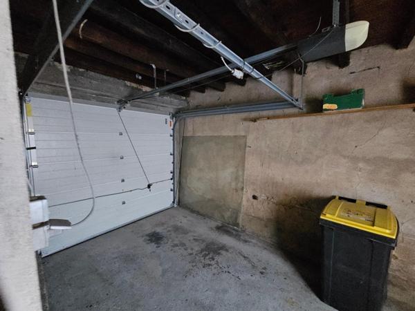 Maison à Thouars, 79100 - 9 pièces 200m²