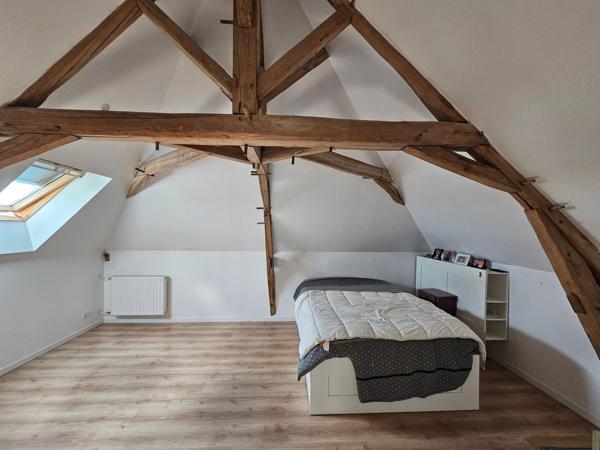 Maison à Thouars, 79100 - 9 pièces 200m²