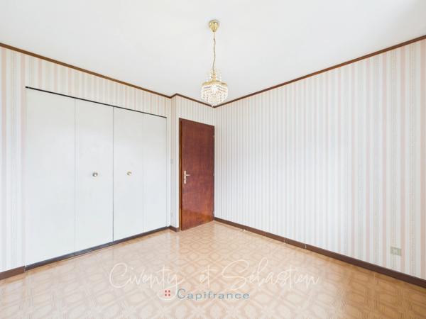 Maison familiale aux volumes généreux – Élégance, confort et espace