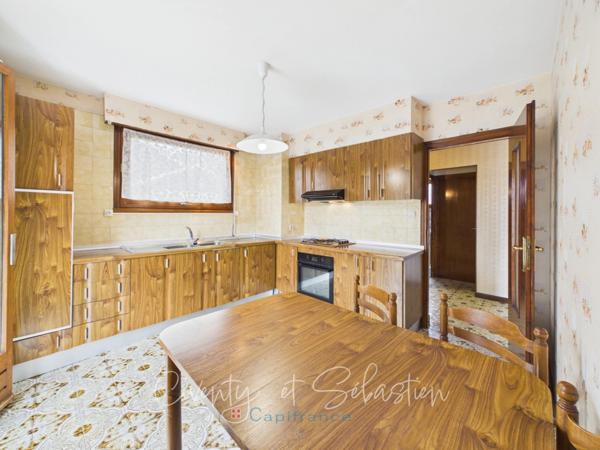 Maison familiale aux volumes généreux – Élégance, confort et espace