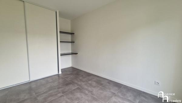 MAISON RECENTE Vayres (33870)