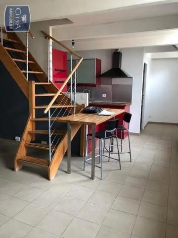 Appartement à louer 3 pièces 47.07m² Nîmes (30000)